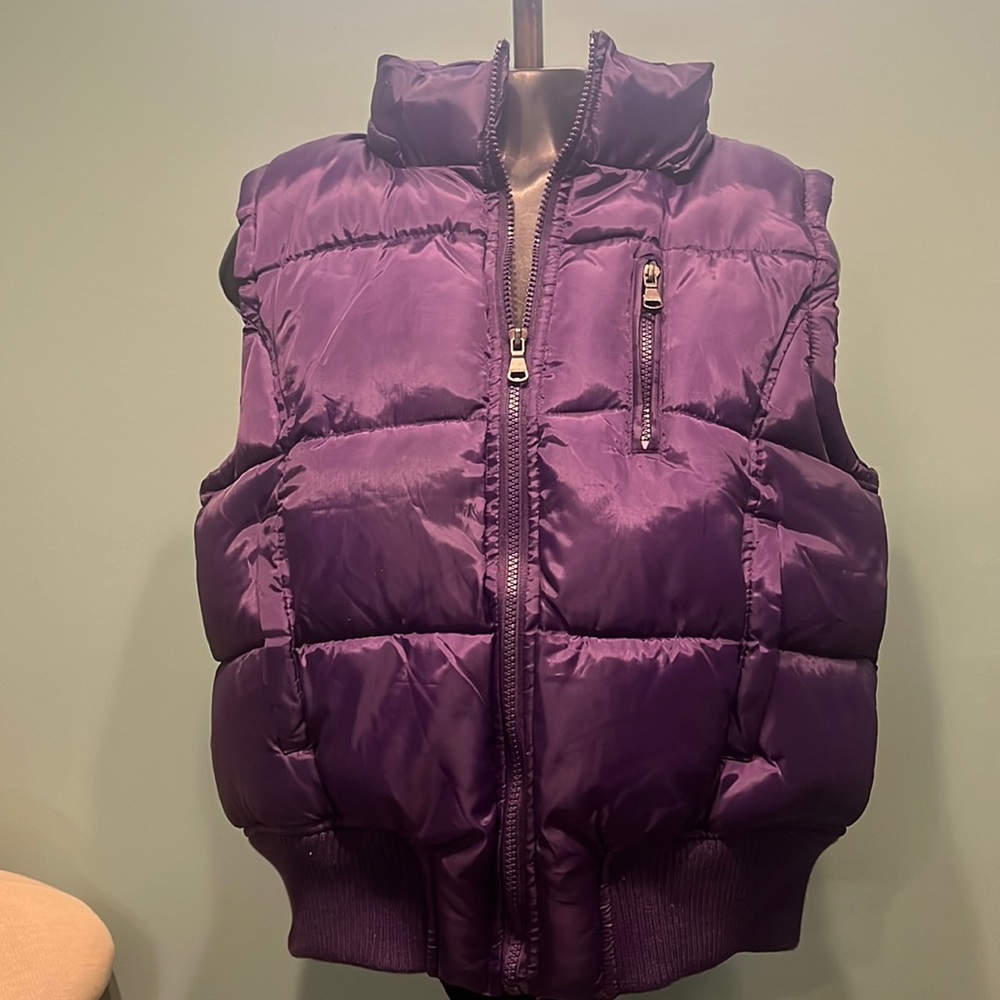 RF New York Sleeveless Puff Jacket